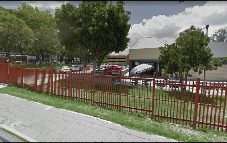 La asistencia de estudiantes se limita en estos días únicamente a quienes presentan exámenes ordinarios. Especial / Google Maps