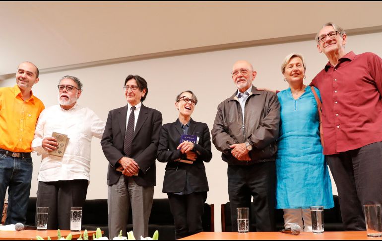 Geney Beltran, Ricardo Yáñez, Sergio Mondragón, Pura López Colomé, Eduardo Matos Moctezuma, Fabienne Bradu y Alberto Ruy-Sánchez. EFE / J. NÚÑEZ