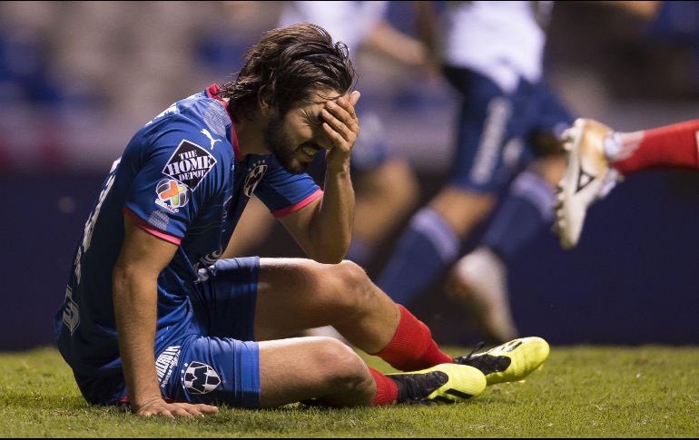 Señalan que por la situación es conveniente que el volante permanezca con su club para iniciar la rehabilitación pertinente. MEXSPORT / O. Aguilar