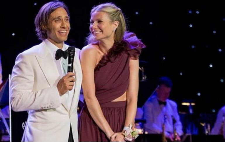 Paltrow y Falchuk comenzaron a salir en 2014 tras conocerse durante la filmación de la serie 