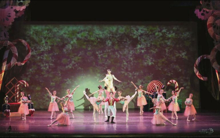 Una de las piezas representadas por el Ballet de Jalisco. CORTESÍA