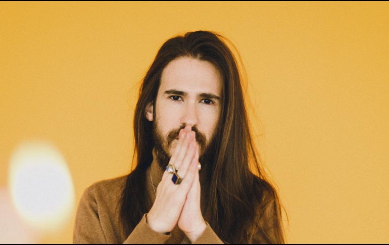 El músico español está listo para presentar a los mexicanos su álbum: “Diferentes tipos de luz”. CORTESÍA