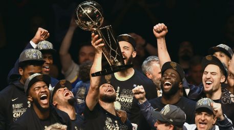 El equipo de Golden State se ha coronado en tres de las últimas cuatro temporadas de la NBA. AP / J. Aller