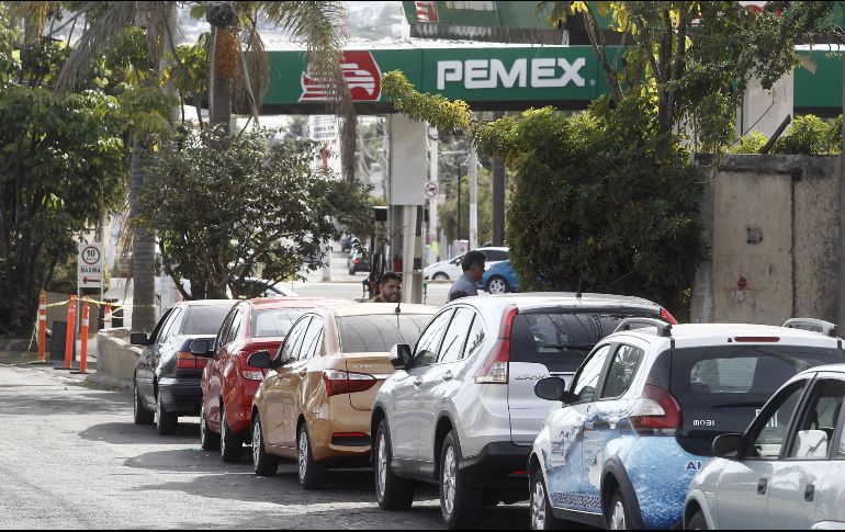 Hechos como el desabasto de gasolina impactarán a la economía mexicana este año. EL INFORMADOR/ARCHIVO
