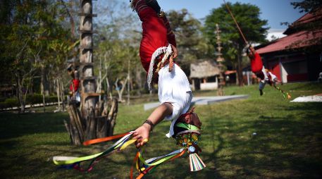 Piden permiso a los dioses antes de la Cumbre Tajín