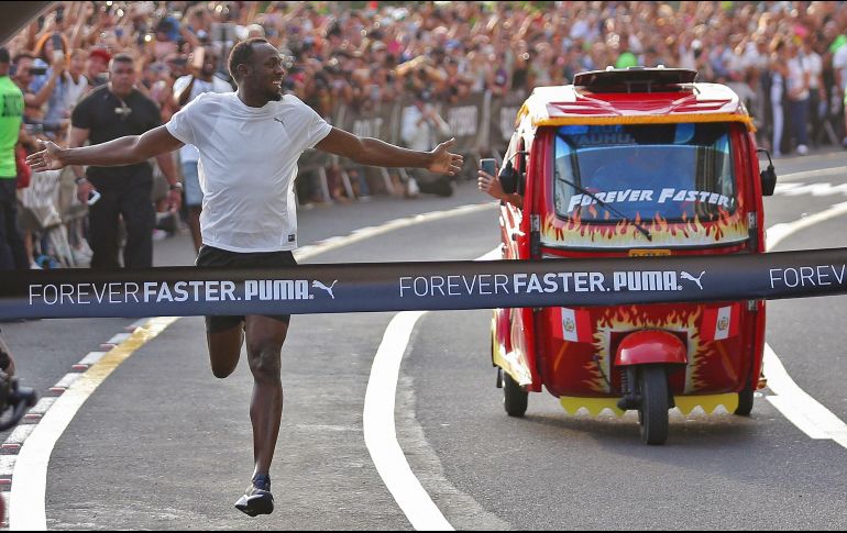 La prueba fue seguida por cerca de un millar de personas. AFP/L. Gonsalez