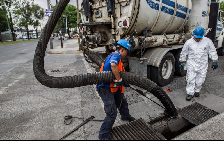 Durante la temporada, tres mil 800 servidores públicos y 700 vehículos trabajarán para atender las situaciones de emergencia, mantenimiento y limpieza. EL INFORMADOR/ARCHIVO
