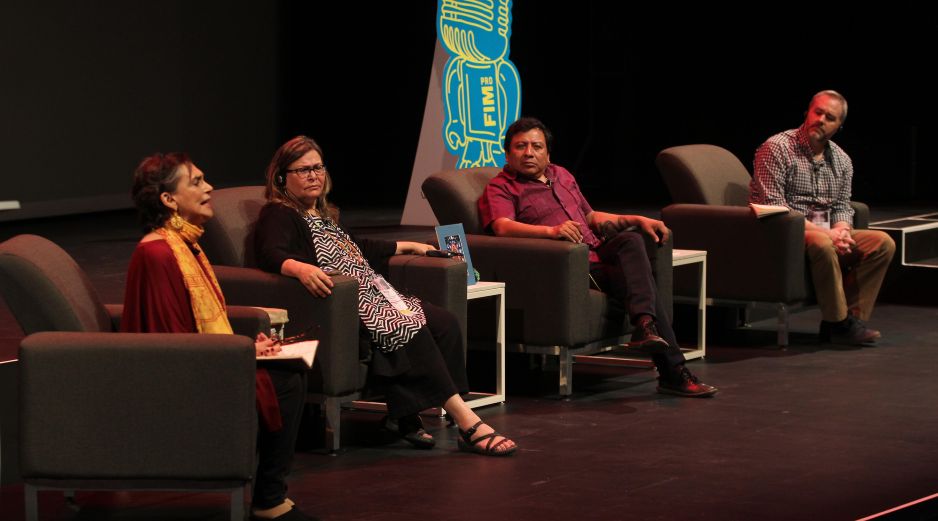 La ponencia tuvo como exponentes a Mardonio Carballo, Keith Barker y Margo Kane, y estuvo dirigida por Ofelia Medina. EL INFORMADOR/E. Barrera