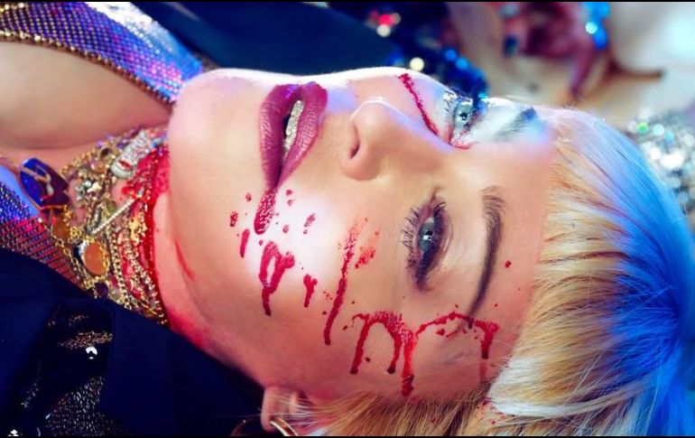 La artista expresa la falta de respeto por la comunidad LGTB con su nueva canción, donde, también, hace referencia a Frida Kahlo y Angela Davis en apoyo a las mujeres y el feminismo. TWITTER / @MadonnaMadders1