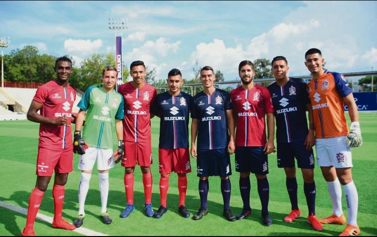 Los referentes del equipo alteño lucieron los nuevos uniformes de local, visitante y portero. CORTESÍA / CLUB TEPATITLÁN