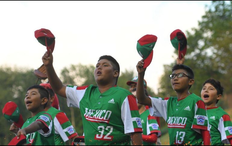 Ahora, México jugará la semifinal internacional contra Japón, que vapuleó 20-0 a la novena Europa-África. TWITTER / LittleLeague