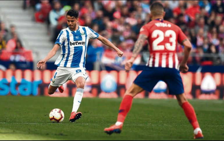 Diego Reyes es último de los mexicanos que vuelven a la Liga MX tras ir a la baja en Europa. TWITTER / @DIEGO_REYES13