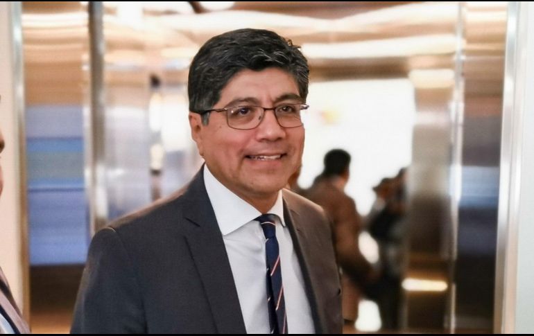 El ministro de Exteriores de Ecuador, José Valencia, confirmó la salida del país del grupo de opositores políticos. EFE/J.Jácome