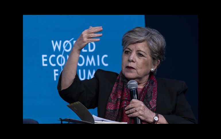 Alicia Bárcena, secretaria ejecutiva de la CEPAL, en el Foro Económico Mundial de Davos. TWITTER/cepal_onu