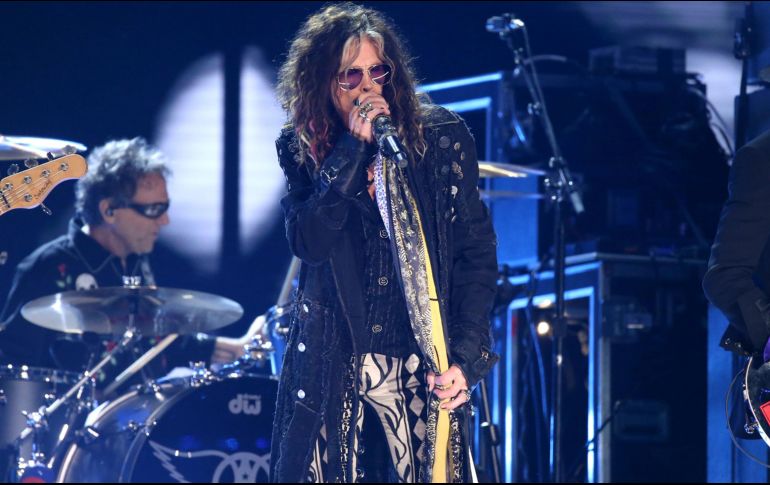 Aerosmith tuvieron una presentación en los Grammy 2020 donde tocaron Livin 'on the edge y Walk this way. AP / M. Sayles