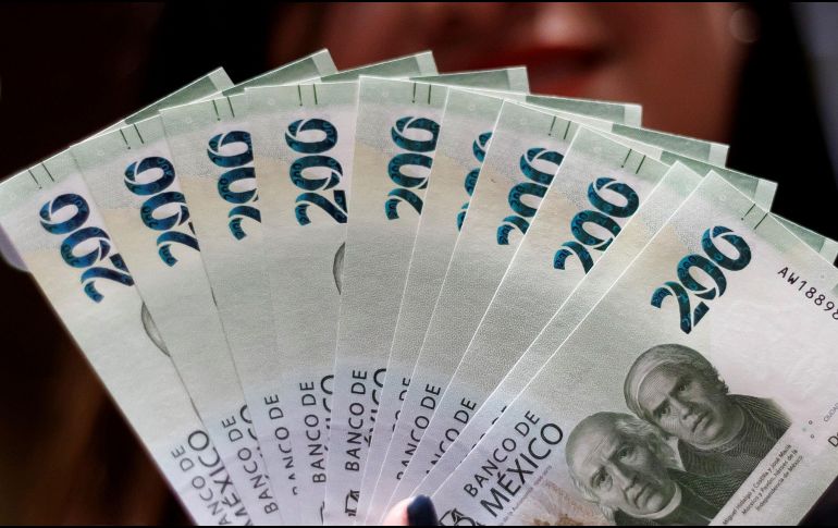 El banco central de México ha puesto en marcha una nueva familia de billetes con medidas de seguridad reforzadas para dificultar aún más su falsificación. SUN / ARCHIVO