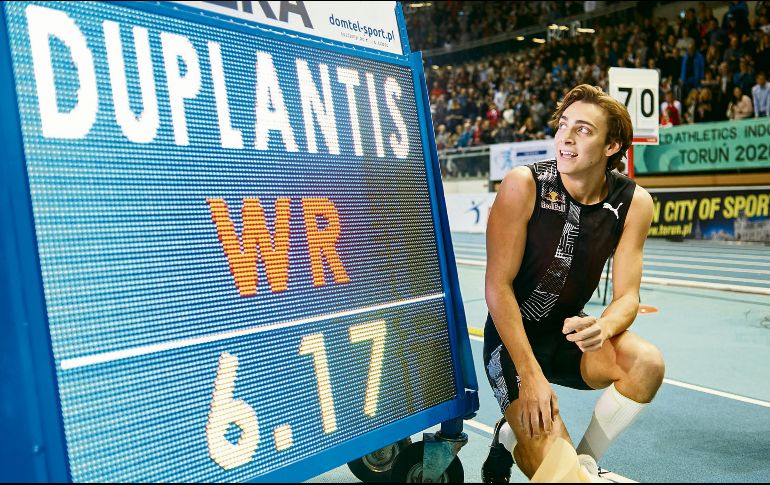 Prodigio. El sueco de 20 años rompió la marca en Polonia. AFP / l. Szelag