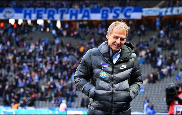 El ex futbolista llegó al banquillo a finales de noviembre con la consigna de levantar a un desahuciado equipo que se encontraba cerca de los puestos de descenso. EFE / ARCHIVO