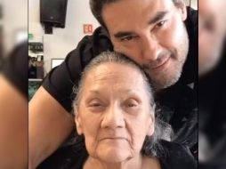 Eduardo Yáñez dio la triste noticia a través de redes sociales con un video dedicado a María Eugenia, su madre. INSTAGRAM / @eduardoyanezofc