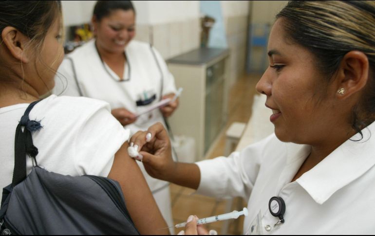 El PRD insistió en la necesidad de que el Gobierno de la Ciudad de México garantice la aplicación de la vacuna contra el sarampión en todos los centros de salud y hospitales públicos. ARCHIVO