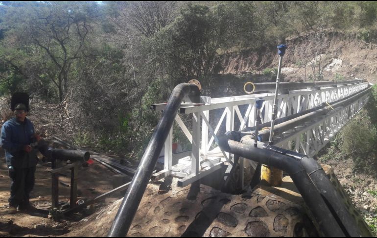 Los trabajos continuarán con la reparación de otros cuatro puentes vehiculares y peatonales. FACEBOOK / @EnriqueAlfaroR