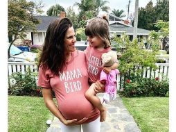 Karla Souza luce un embarazo adelantado. INSTAGRAM / karlasouza