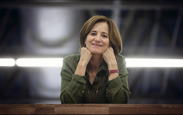 Escritora. Mónica Lavín también participa como autora en la antología recién lanzada. EL INFORMADOR/F. ATILANO