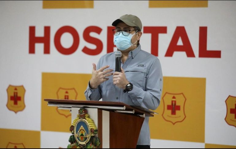 Juan Orlando Hernández agradeció desde el Hospital Militar, en Tegucigalpa , a todo el personal que lo atendió para lograr su recuperación. EFE/Presidencia