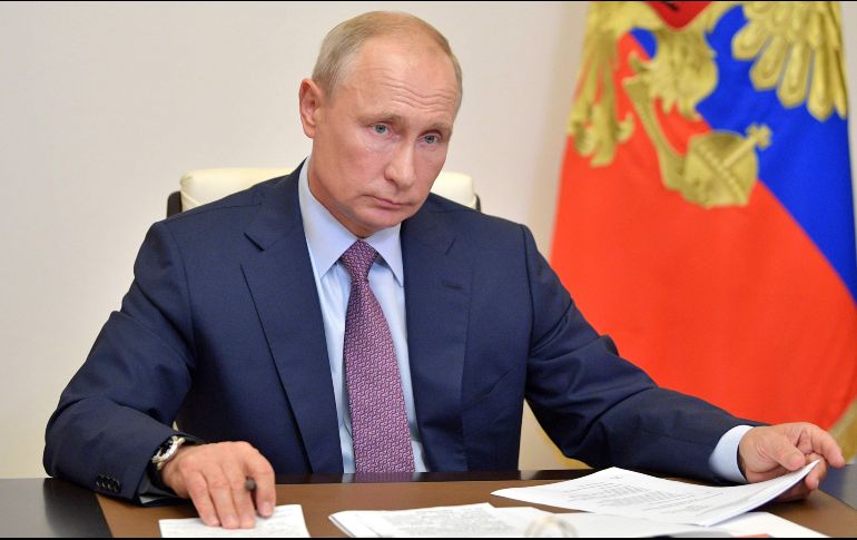 ''Las enmiendas a la Constitución de la Federación Rusa (...) entrarán en vigor el 4 de julio'', señala el documento publicado este viernes. AFP / A. Druzhinin