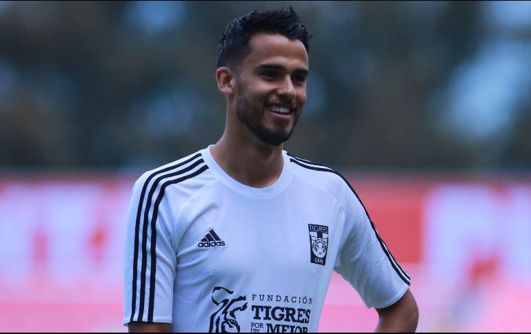 Diego Reyes quiso defenderse, pero el jugador de los Tigres mandó un mensaje vía Twitter en donde de alguna forma quiso exculparse de haber ido a reunirse con su amigo Hugo González. Imago7
