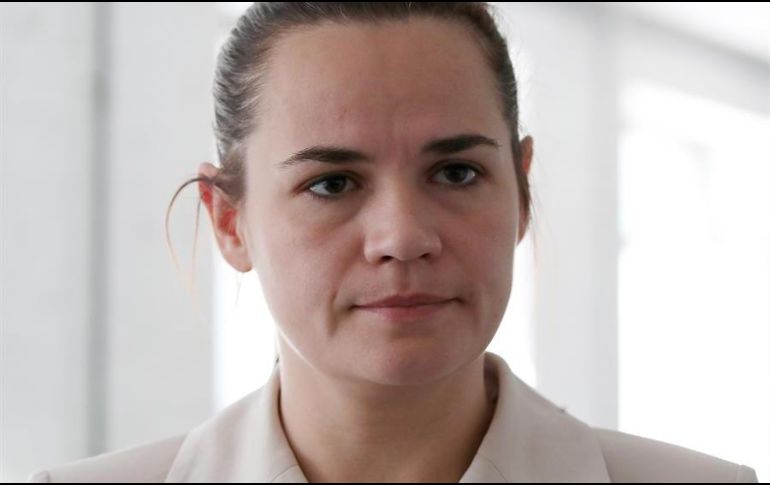 Svetlana Tijanóvskaya, de 37, emergió en pocas semanas como una inesperada rival para Lukashenko, quien lleva 26 años en el poder. EFE/T. Zenkovich