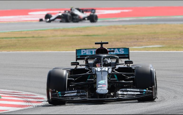 El piloto británico Lewis Hamilton (foto) terminó .287 segundos delante de Valtteri Bottas, quien había dominado la primera sesión. AP / J. Lago