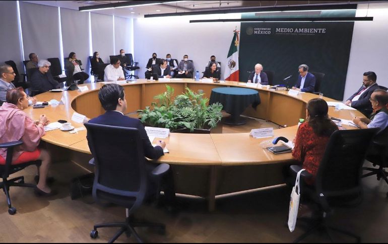 A través de la cuenta oficial de Twitter de la dependencia se mostraron algunas fotos de la reunión. TWITTER/@SEMARNAT_mx