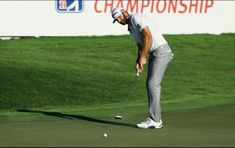 AFIANZADO. Johnson tiene ventaja de un golpe en la clasificación AP • C. Compton