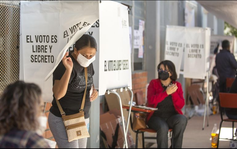 AMLO señaló que se procurará que las elecciones sean limpias, que no haya compra de votos, acarreo ni relleno de urnas. EFE / ARCHIVO