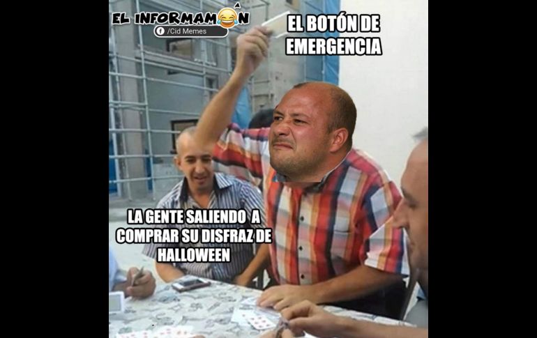 Botón de emergencia: Los memes que circulan en la red