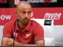 OFICIAL. El jugador argentino anunció en conferencia de prensa su adiós a las canchas. Termina su carrera futbolística a los 36 años de edad y jugando en Estudiantes de Argentina.