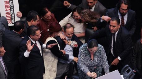 El senador panista Gustavo Madero intentó impedir, sin éxito, la designación de Rosario Piedra Ibarra como la nueva presidenta de la CNDH. NTX/ARCHIVO