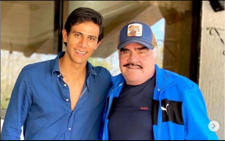 Un comentario en una de las publicaciones de JJ Macías con Vicente Fernández fue lo que encendió las redes. INSTAGRAM /  @jjmacias9