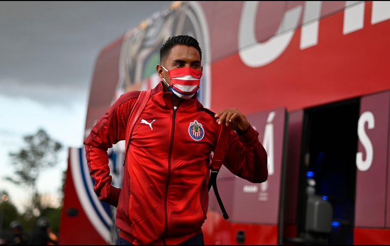 Luego de ser separado del primer equipo de Chivas por indisciplina, el contención José Juan Vázquez ya encontró dónde continuar su carrera. Imago7