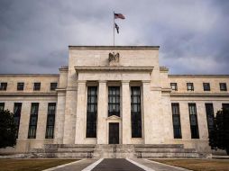 El pronóstico de la Fed de elevar las tasas de interés tres veces el 2022 contrasta con la previsión anterior, emitida en septiembre, de subirlas una sola vez. EFE/ARCHIVO