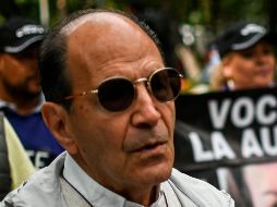 Solalinde mantiene una conocida amistad con López Obrador. AFP/ARCHIVO