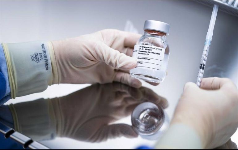 Diversos activistas y organismos aseveran que las personas encarceladas deben ocupar un lugar destacado en la lista de prioridades para recibir la vacuna. EFE/J. Jumelet