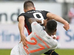 SUENA. David Alaba podría llegar a vestirse de merengue para la siguiente temporada. AFP
