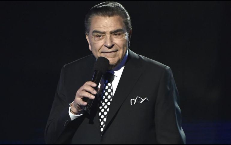 Don Francisco asegura que el estructurar detalladamente sus preguntas ha sido clave para forjar entrevistas emblemáticas . AP/ARCHIVO
