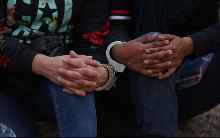 México ha detenido a 34 mil 993 migrantes hasta el 25 de marzo. AFP