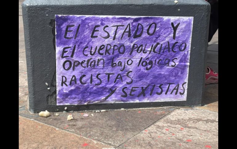 Este miércoles un grupo de mujeres se manifiesta en la zona centro de Guadalajara. EL INFORMADOR / P. Gallardo