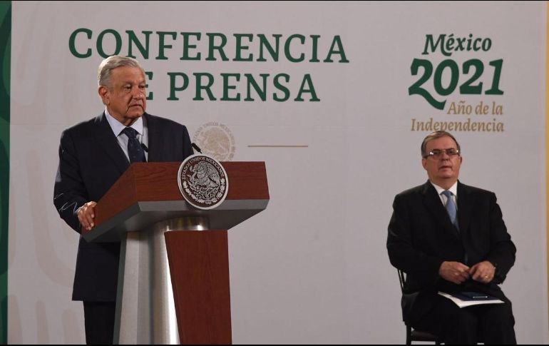 El Presidente López Obrador y el secretario Marcelo Ebrard durante la conferencia matutina. SUN/A. Martínez