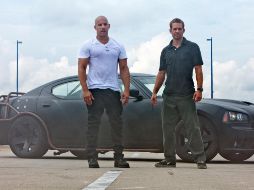 Vin Diesel y Paul Walker crearon una pareja emblemática en la saga “Rápidos y Furiosos”. ESPECIAL / UNIVERSAL STUDIOS