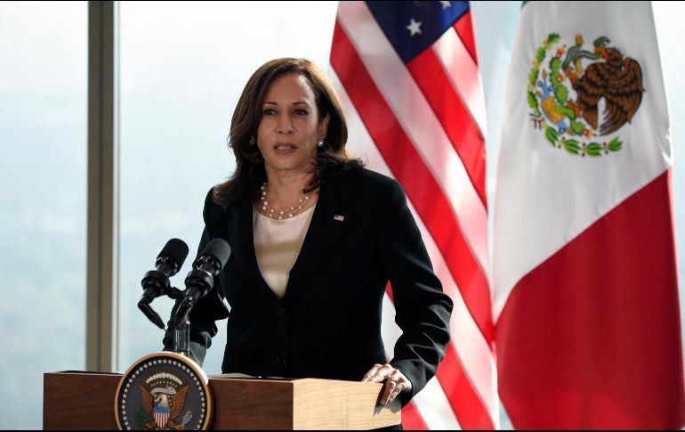 Harris dijo que expresó al Presidente mexicano su preocupación por 